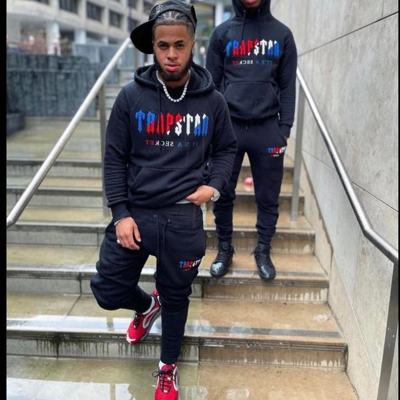 Trapstar Hoodie – Premium Streetwear Style